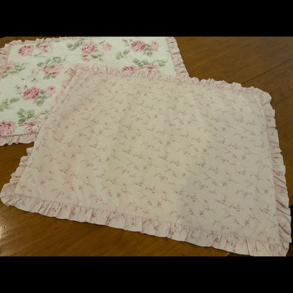 SOLD. DUPLICATE LISTING. - Picture 2 of 6